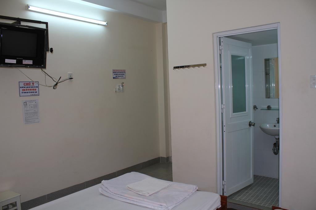 Ngoc Mai Guesthouse Буонметхуот Номер фото