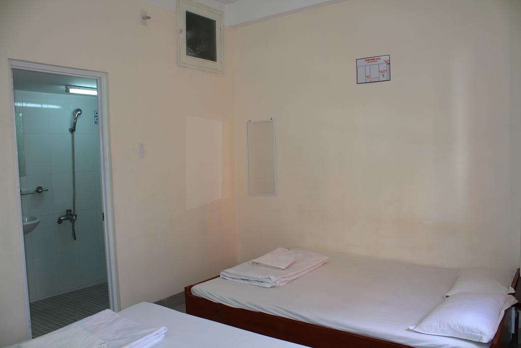 Ngoc Mai Guesthouse Буонметхуот Номер фото